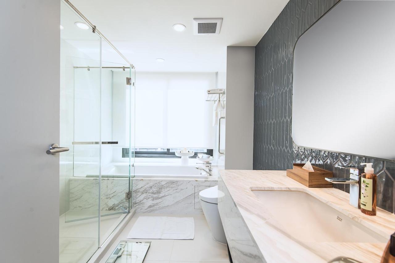 1-Bedroom Junior Suite